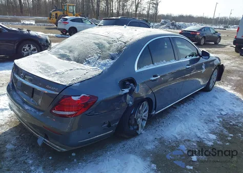2020 Mercedes-Benz E 350 4Matic from USA, damaged, VIN WDDZF8EB1LA740949